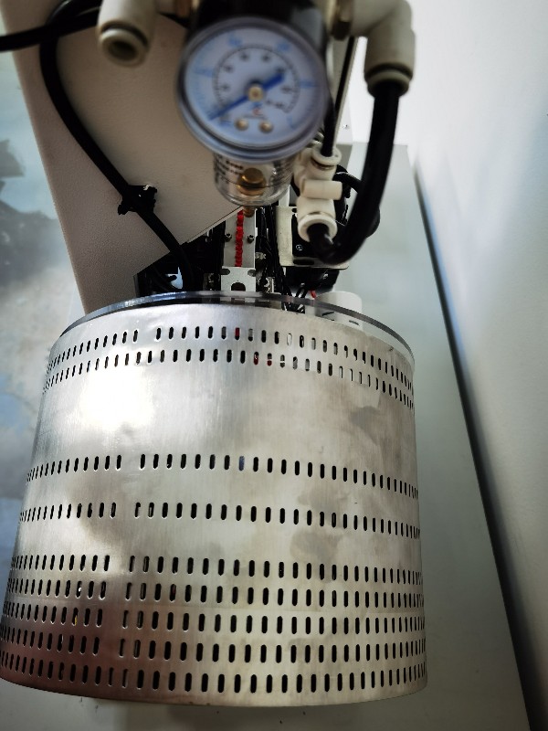 半自動(dòng)穿水栓機(jī)RZT-03AZ 瑞舟穿防水栓機(jī)的上料機(jī)構(gòu)