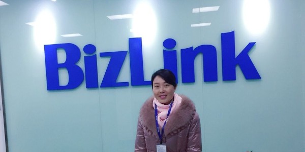 RZT瑞舟全自動打端沾錫機應用于BIZLINK貿(mào)聯(lián)電子的高端線束加工中